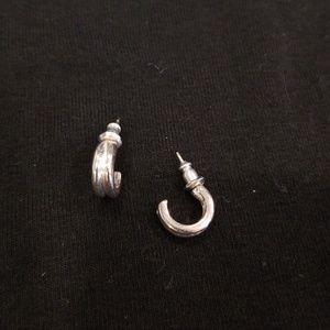 Dainty delicate hoop earrings